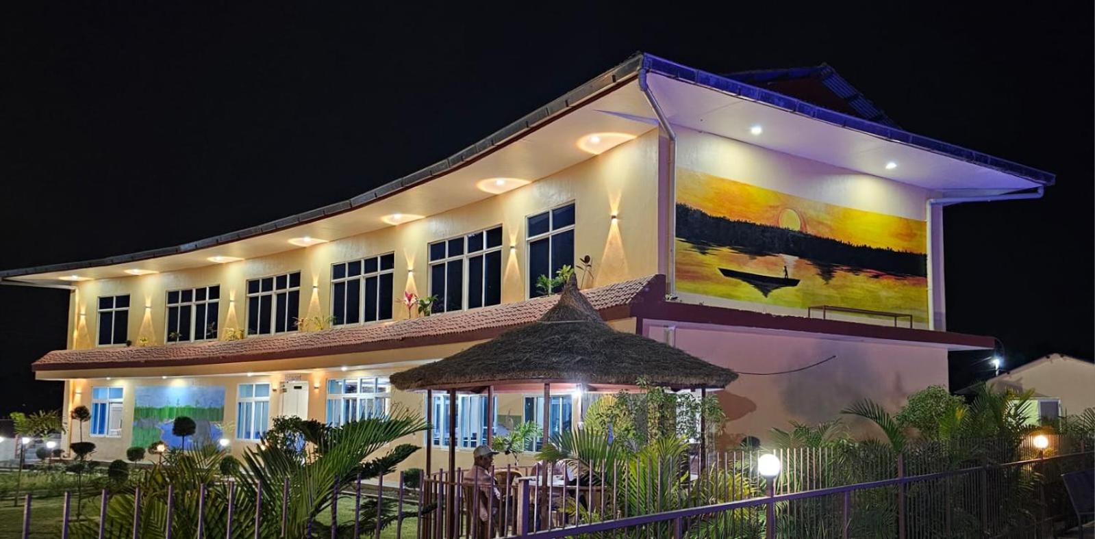 Sisai Park Village Chitwan Dış mekan fotoğraf